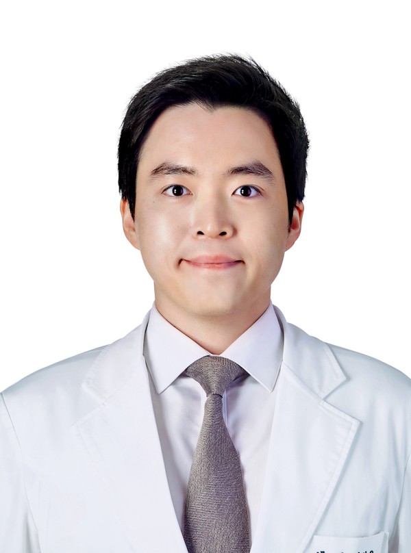 [사진] 분당서울대병원 호흡기내과 김연욱 교수