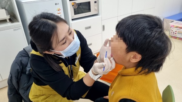 1. 치과치료 접근성이 낮은 특수학급 학생들을 대상으로 예방처치를 실시하고 있다.
