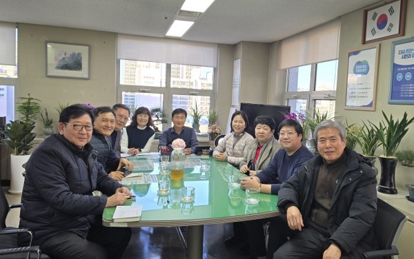 부천시는 지난 13일 관내 재개발·재건축사업을 이끄는 조합장 및 추진위원장을 초청해 간담회를 열었다.